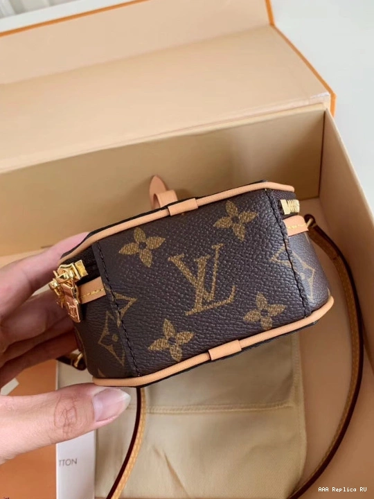 Aaa replica bags MINI LOUIS CHAPEAU BOITE VUITTON 0708